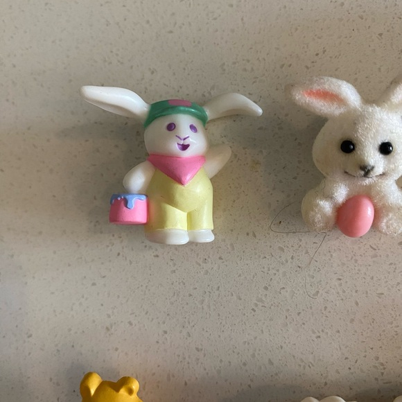 Vintage Lot Hallmark, American Greetings Pins Brooches - Picture 2 of 8